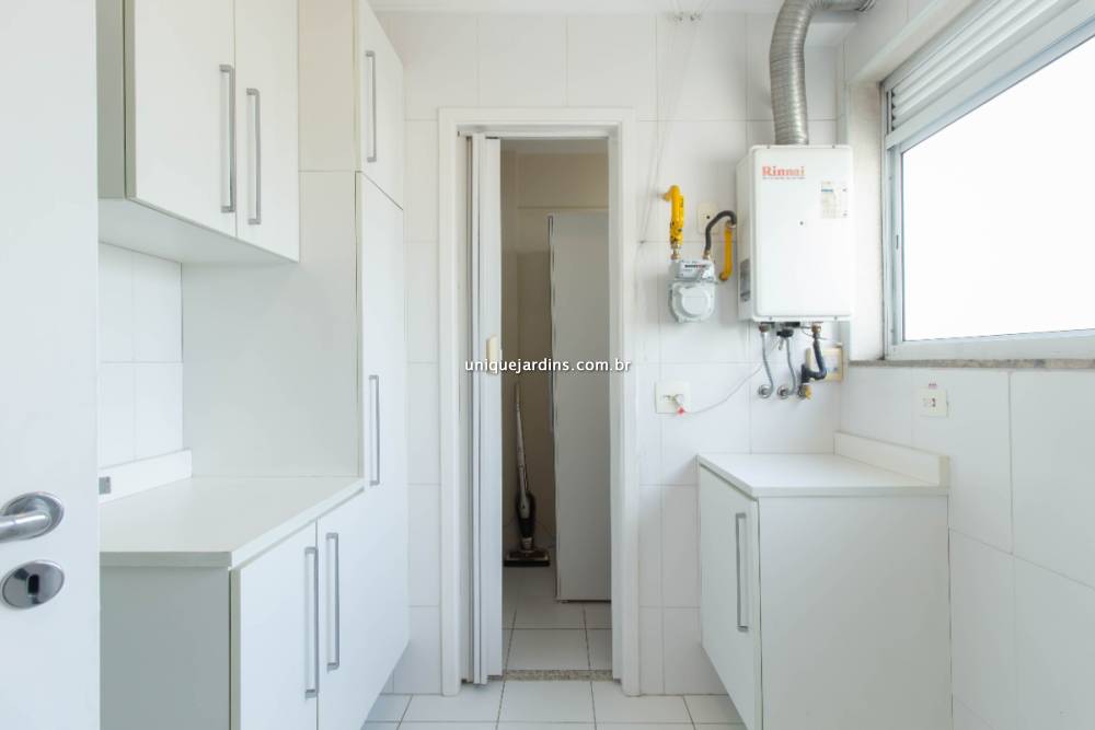 Apartamento à venda na Alameda dos ArapanésMoema - 999-apartamento-moema-sao-paulo-113916-17.jpg