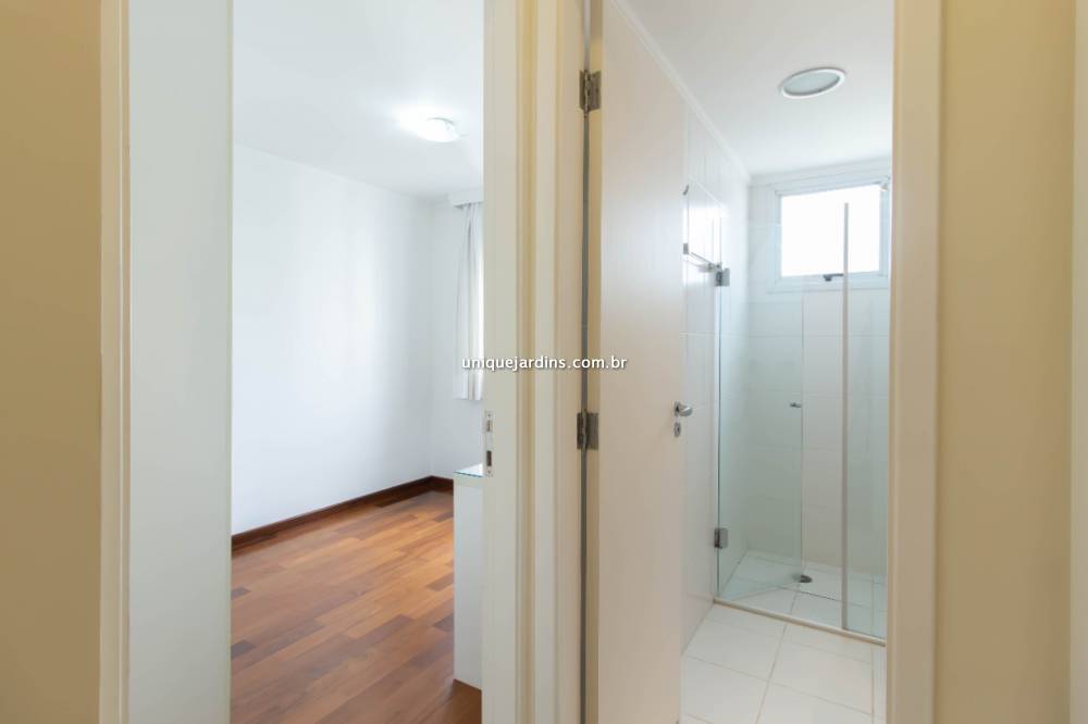 Apartamento à venda na Alameda dos ArapanésMoema - apartamento-moema-sao-paulo-113853-9.jpg