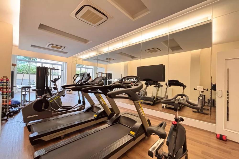 Apartamento à venda na Rua das FiandeirasVila Olímpia - 999-apartamento-vila-olimpia-sao-paulo-193116-5.jpg