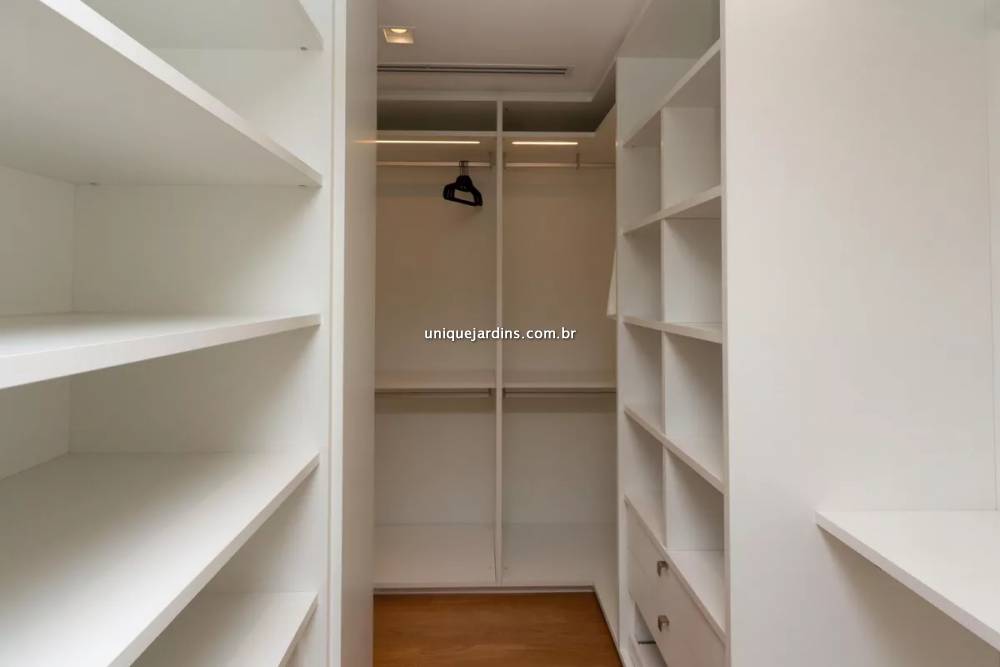 Apartamento à venda na Rua das FiandeirasVila Olímpia - apartamento-vila-olimpia-sao-paulo-193015-19.jpg