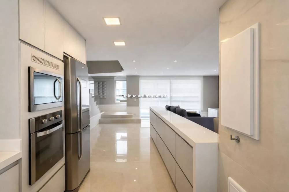 Apartamento à venda na Rua Luís DiasItaim Bibi - 999-apartamento-itaim-bibi-sao-paulo-100827-13.jpg