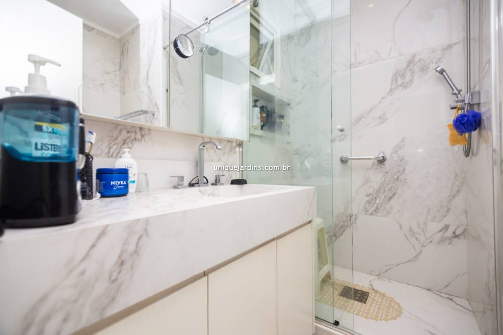 Apartamento à venda na Alameda dos JurupisMoema - 999-apartamento-moema-sao-paulo-115932-1.jpg
