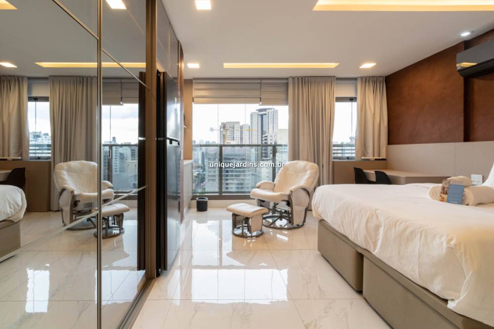 Apartamento à venda na Rua Joaquim FlorianoItaim Bibi - apartamento-itaim-bibi-sao-paulo-121443-0.jpg