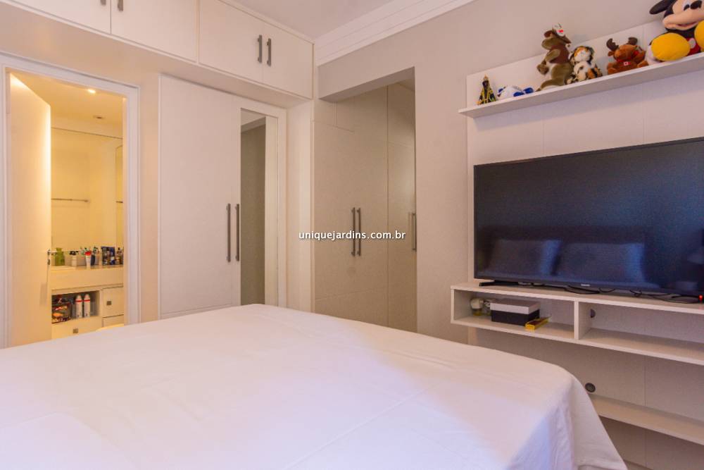 Apartamento à venda na Avenida JamarisMoema - 999-apartamento-moema-sao-paulo-135332-1.jpg