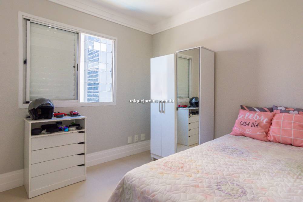 Apartamento à venda na Avenida JamarisMoema - 999-apartamento-moema-sao-paulo-135332-5.jpg