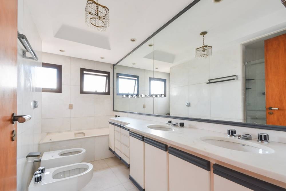Apartamento à venda na Rua TraipuPacaembu - 999-apartamento-pacaembu-sao-paulo-143348-3.jpg
