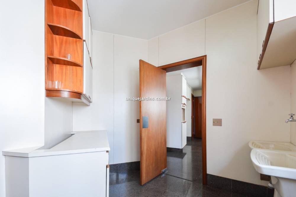 Apartamento à venda na Rua TraipuPacaembu - 999-apartamento-pacaembu-sao-paulo-143349-18.jpg