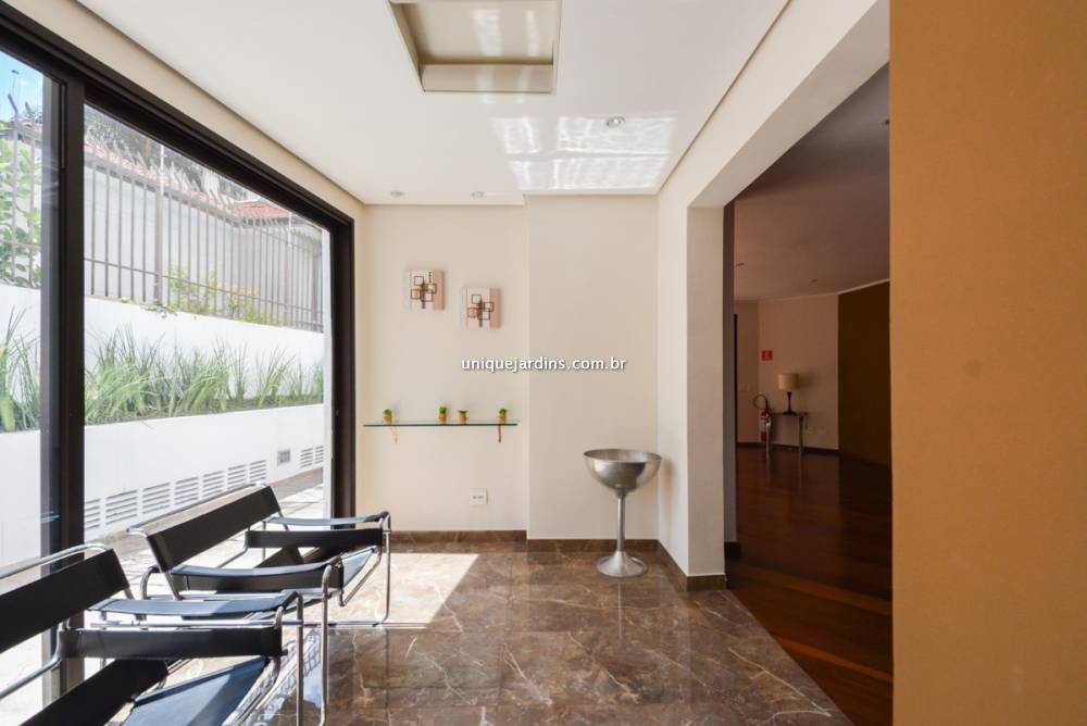 Apartamento à venda na Rua TraipuPacaembu - 999-apartamento-pacaembu-sao-paulo-143650-2.jpg