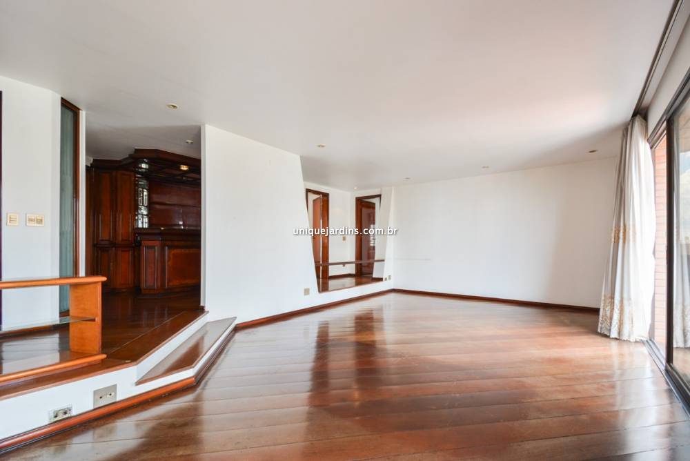 Apartamento à venda na Rua TraipuPacaembu - apartamento-pacaembu-sao-paulo-143106-2.jpg