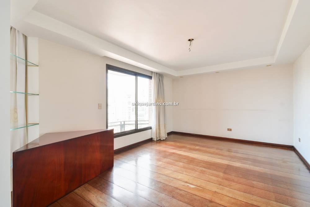 Apartamento à venda na Rua TraipuPacaembu - apartamento-pacaembu-sao-paulo-143107-7.jpg