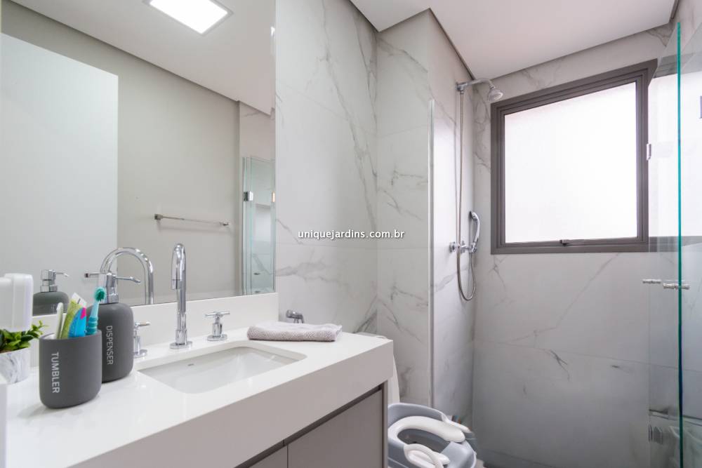 Apartamento à venda na Rua José CocciuffoVila Mariana - 999-apartamento-vila-mariana-sao-paulo-163347-1.jpg