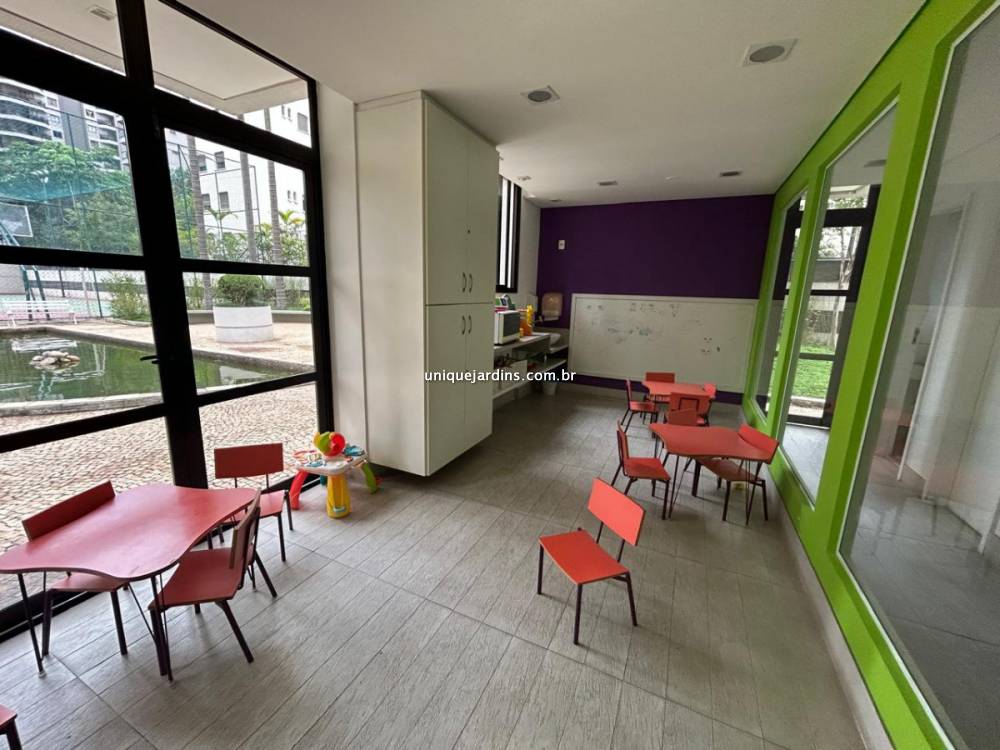 Apartamento à venda na Avenida JandiraMoema - 999-apartamento-moema-sao-paulo-114749-11.jpg