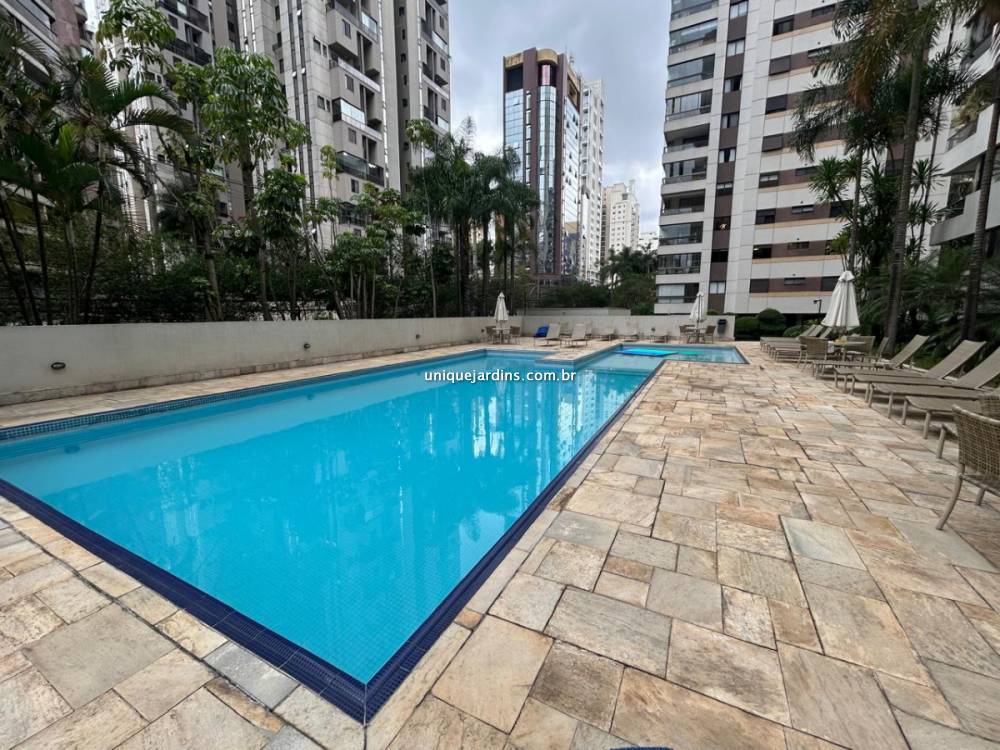 Apartamento à venda na Avenida JandiraMoema - 999-apartamento-moema-sao-paulo-114749-9.jpg