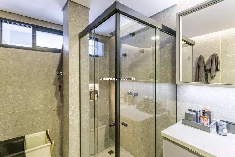 Apartamento à venda na Rua TabapuãItaim Bibi - 999-apartamento-itaim-bibi-sao-paulo-135205-5.jpg