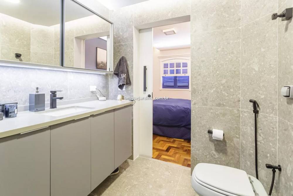 Apartamento à venda na Rua TabapuãItaim Bibi - 999-apartamento-itaim-bibi-sao-paulo-135205-7.jpg