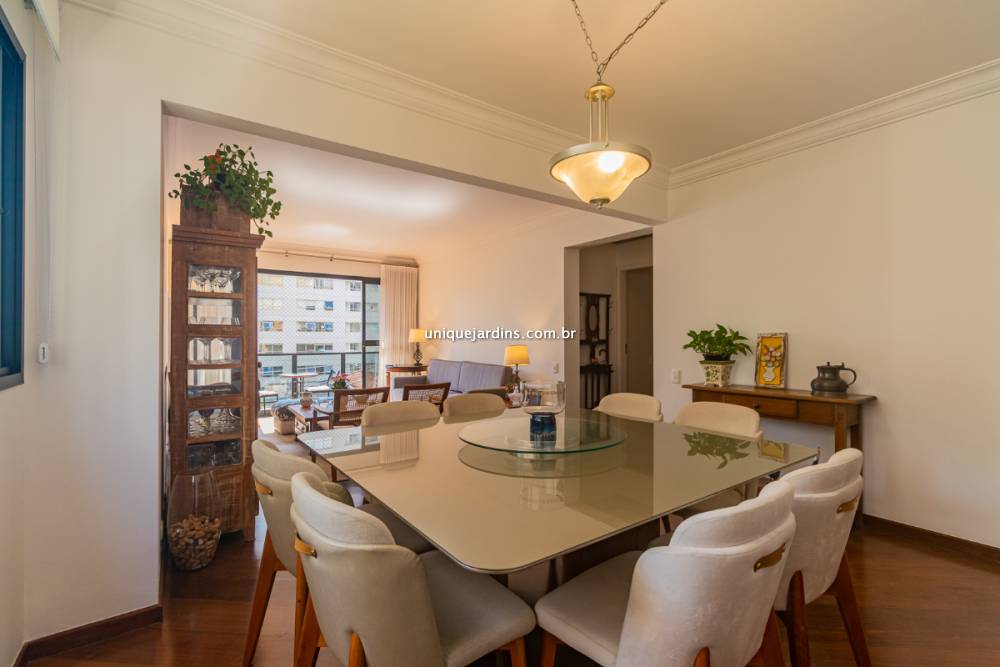 Apartamento à venda na Rua TuimMoema - apartamento-moema-sao-paulo-140634-3.jpg