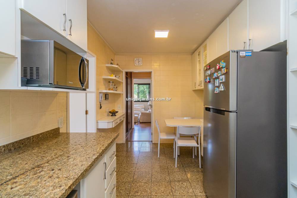 Apartamento à venda na Rua TuimMoema - apartamento-moema-sao-paulo-140635-12.jpg