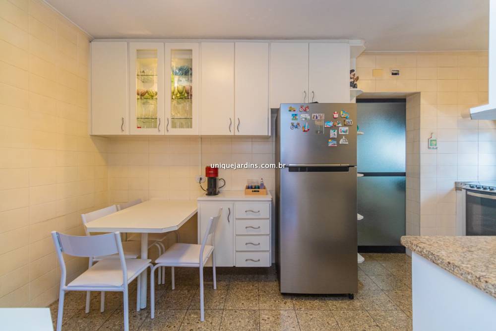 Apartamento à venda na Rua TuimMoema - apartamento-moema-sao-paulo-140635-14.jpg