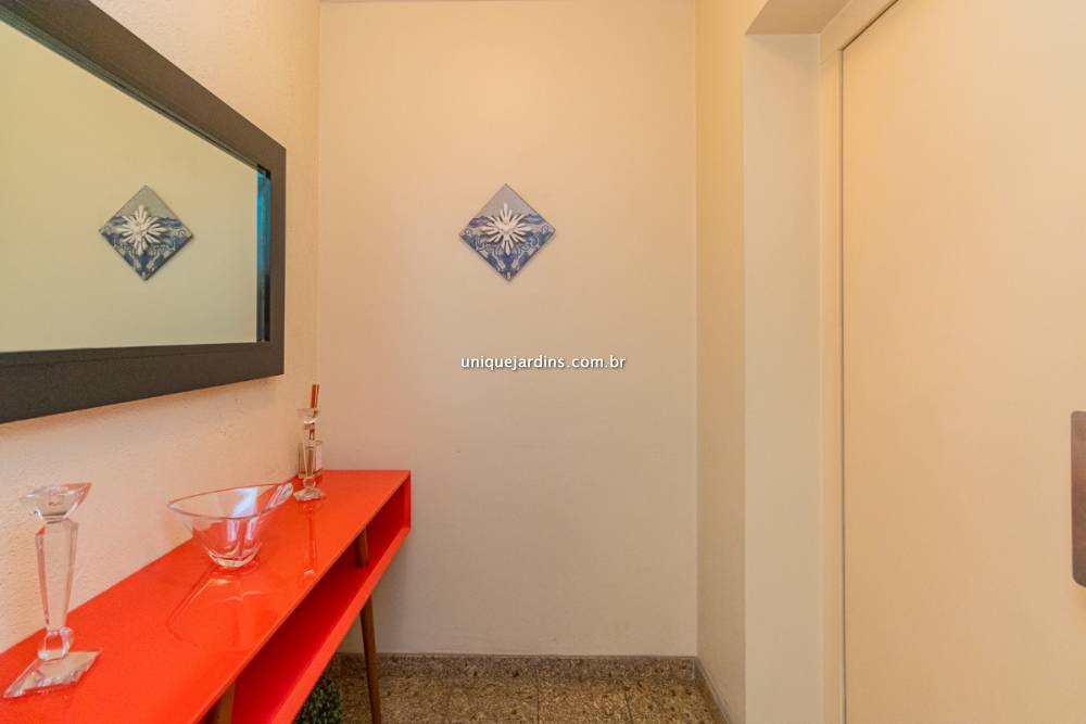 Apartamento à venda na Rua TuimMoema - apartamento-moema-sao-paulo-140636-16.jpg
