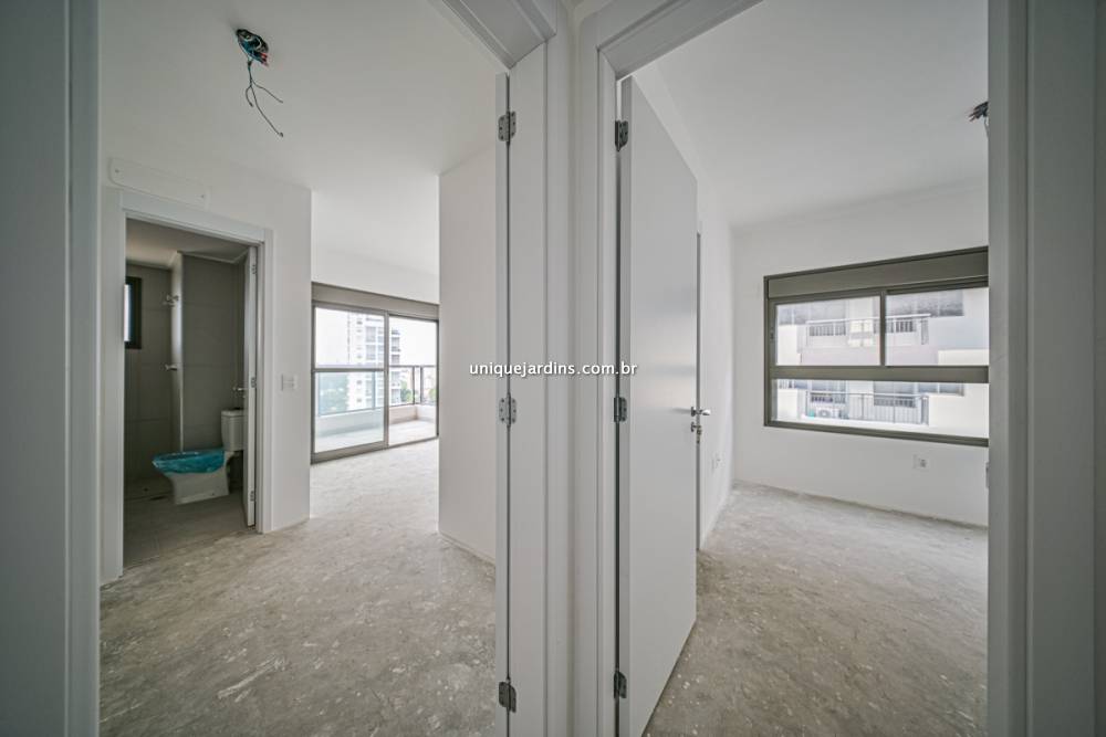 Apartamento à venda na Avenida Armando FerrentiniParaíso - 999-apartamento-paraiso-sao-paulo-100937-3.jpg