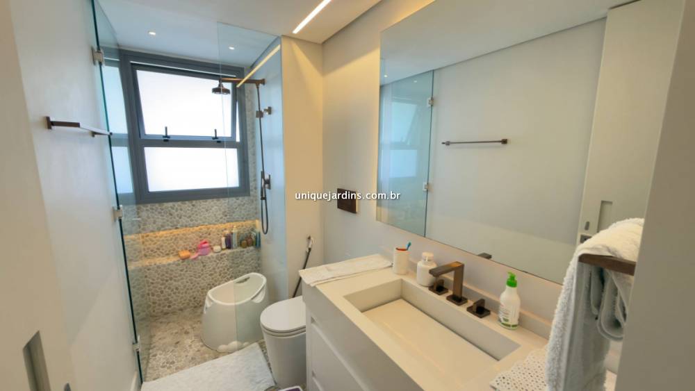 Apartamento à venda na Rua PintassilgoMoema - 999-apartamento-moema-sao-paulo-122028-14.jpg