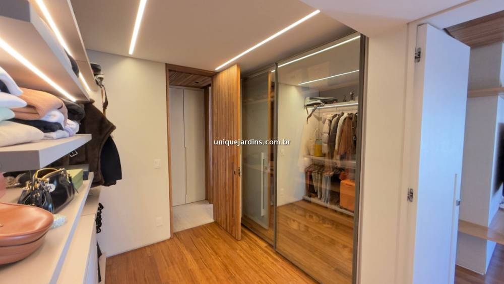 Apartamento à venda na Rua PintassilgoMoema - 999-apartamento-moema-sao-paulo-122148-12.jpg