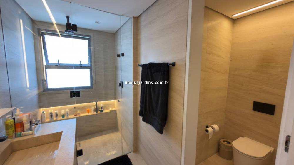 Apartamento à venda na Rua PintassilgoMoema - 999-apartamento-moema-sao-paulo-122315-11.jpg