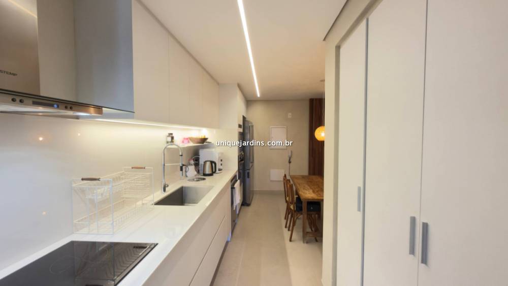 Apartamento à venda na Rua PintassilgoMoema - 999-apartamento-moema-sao-paulo-122439-0.jpg