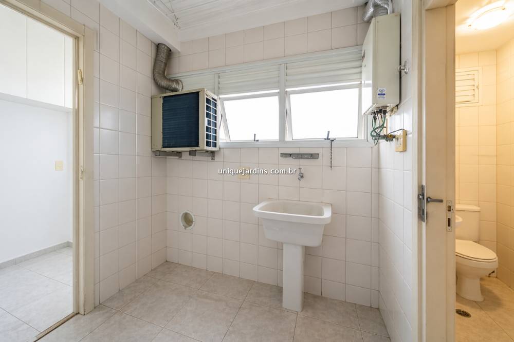 Apartamento à venda na Avenida JamarisMoema - 999-apartamento-moema-sao-paulo-171014-4.jpg