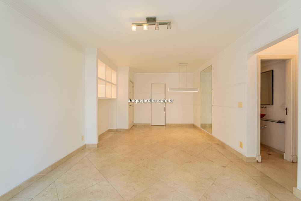 Apartamento à venda na Avenida JamarisMoema - apartamento-moema-sao-paulo-170902-4.jpg