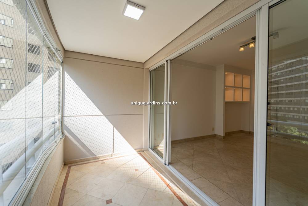 Apartamento à venda na Avenida JamarisMoema - apartamento-moema-sao-paulo-170903-11.jpg