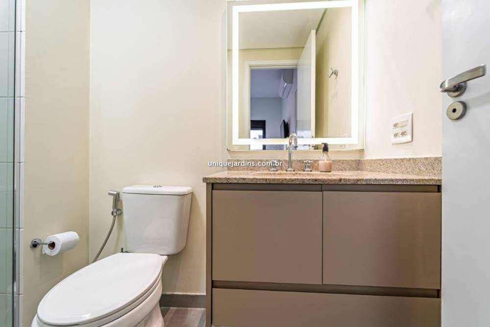 Apartamento à venda na Rua Alves GuimarãesPinheiros - 999-apartamento-pinheiros-sao-paulo-192949-4.jpg