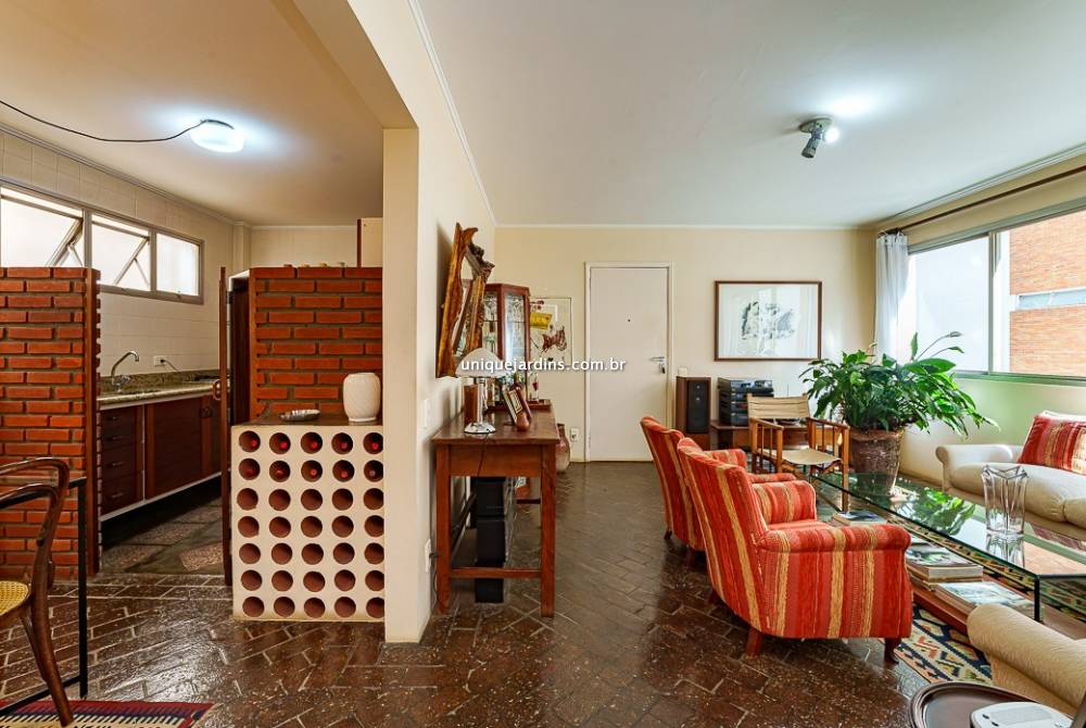 Apartamento à venda na Rua Oscar FreirePinheiros - apartamento-pinheiros-sao-paulo-203831-1.jpg