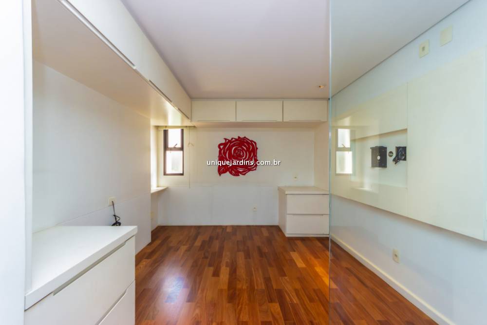 Apartamento à venda na Alameda dos AnapurusMoema - 999-apartamento-moema-sao-paulo-104020-2.jpg
