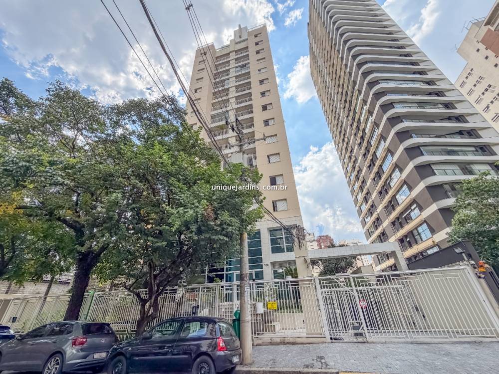 Apartamento à venda na Rua Doutor Fadlo HaidarVila Olímpia - 999-apartamento-vila-olimpia-sao-paulo-144236-2.jpg