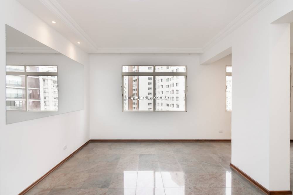 Apartamento à venda na Rua João LourençoVila Nova Conceição - 999-apartamento-vila-nova-conceicao-sao-paulo-131202-5.jpg
