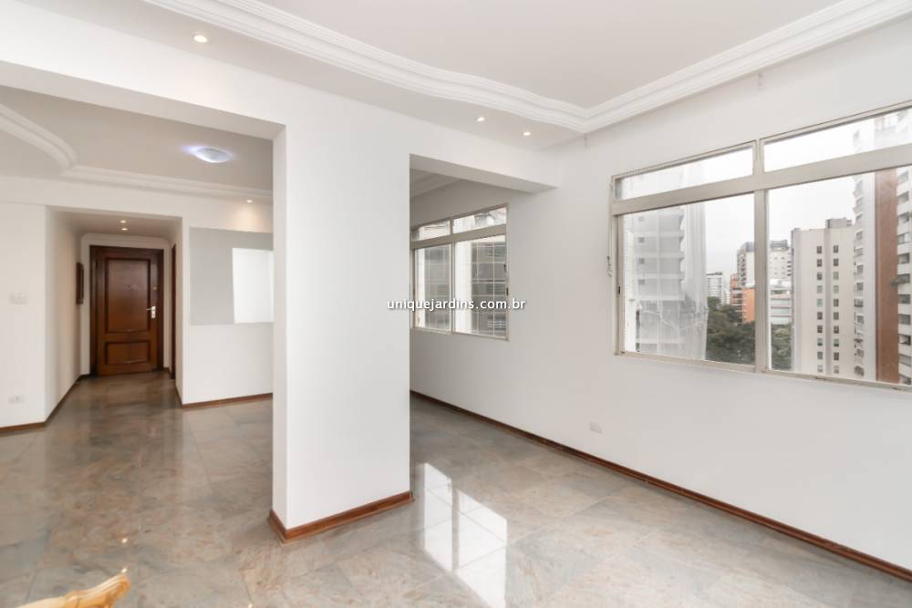 Apartamento à venda na Rua João LourençoVila Nova Conceição - 999-apartamento-vila-nova-conceicao-sao-paulo-131202-8.jpg