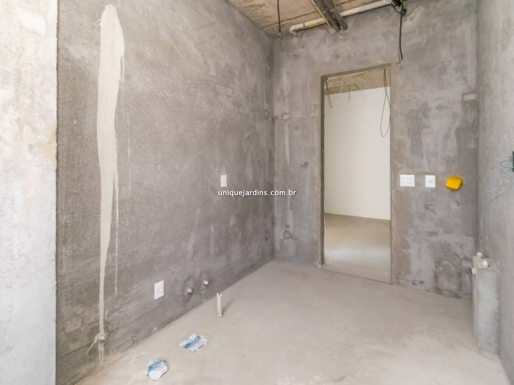 Apartamento à venda na Avenida República do LíbanoMoema - 999-apartamento-moema-sao-paulo-094245-2.jpg