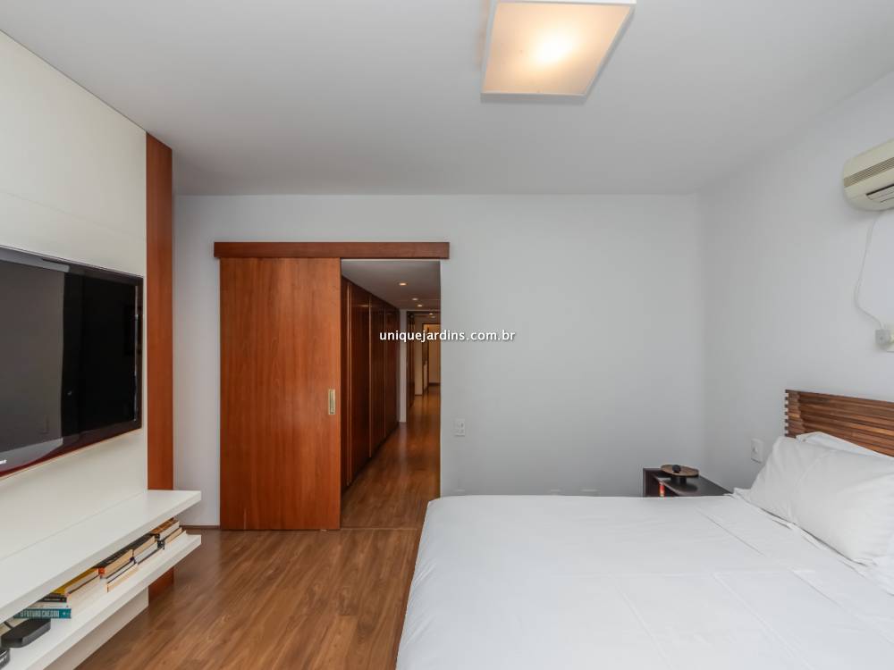 Apartamento à venda na Rua Oscar FreireJardim América - apartamento-jardim-america-sao-paulo-111659-3.jpg