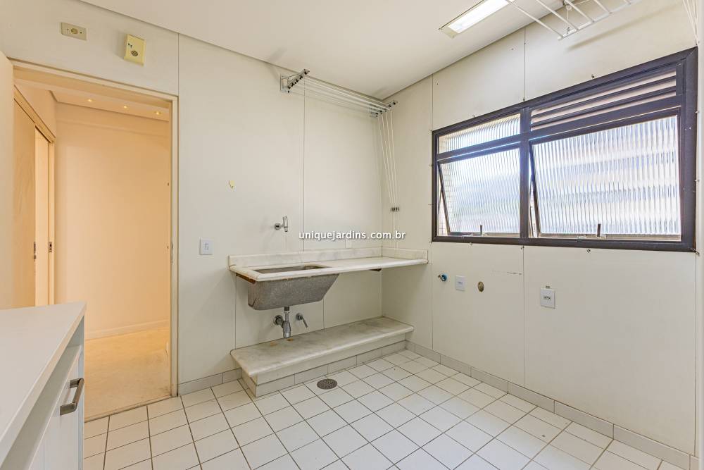 Cobertura Duplex à venda na Alameda Casa BrancaJardim América - 999-apartamento-jardim-america-sao-paulo-090601-10.jpg