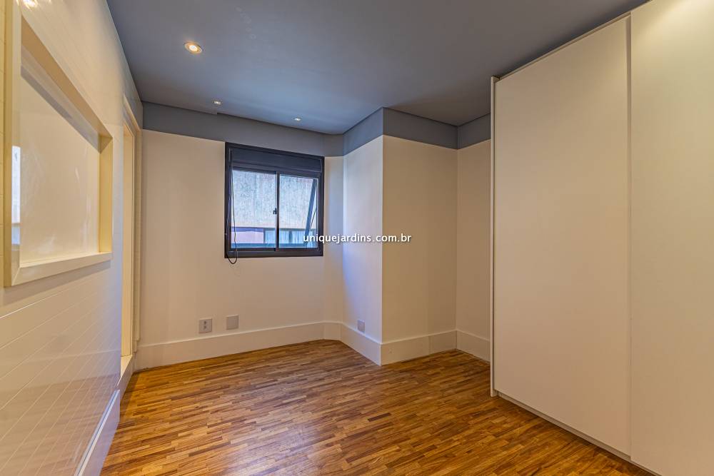 Cobertura Duplex para alugar na Alameda Casa BrancaJardim América - 999-apartamento-jardim-america-sao-paulo-090600-6.jpg