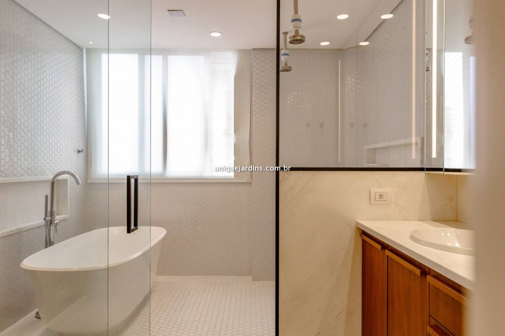 Apartamento à venda na Rua José Maria LisboaJardim América - 999-apartamento-jardim-america-sao-paulo-093113-2.jpg