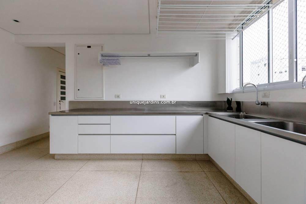 Apartamento à venda na Rua José Maria LisboaJardim América - 999-apartamento-jardim-america-sao-paulo-093116-18.jpg