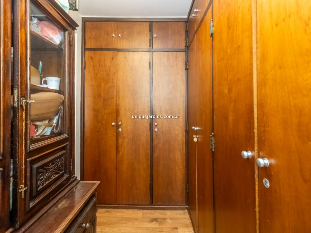 Apartamento à venda na Rua Doutor Renato Paes de BarrosItaim Bibi - 999-apartamento-itaim-bibi-sao-paulo-145951-1.jpg