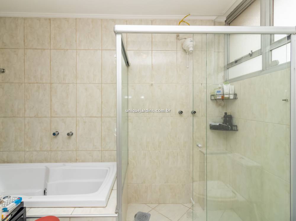 Apartamento à venda na Rua Doutor Renato Paes de BarrosItaim Bibi - 999-apartamento-itaim-bibi-sao-paulo-145951-2.jpg