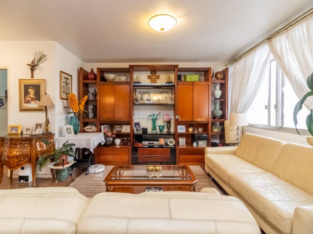 Apartamento à venda na Rua Doutor Renato Paes de BarrosItaim Bibi - apartamento-itaim-bibi-sao-paulo-145914-5.jpg