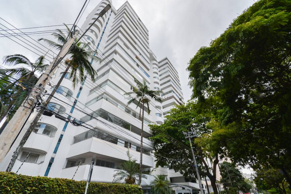 Apartamento à venda na Avenida AratãsMoema - 999-apartamento-moema-sao-paulo-133659-0.jpg