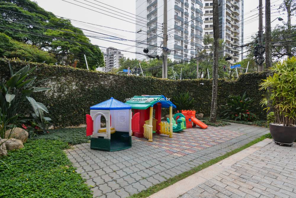 Apartamento à venda na Avenida AratãsMoema - 999-apartamento-moema-sao-paulo-133659-3.jpg