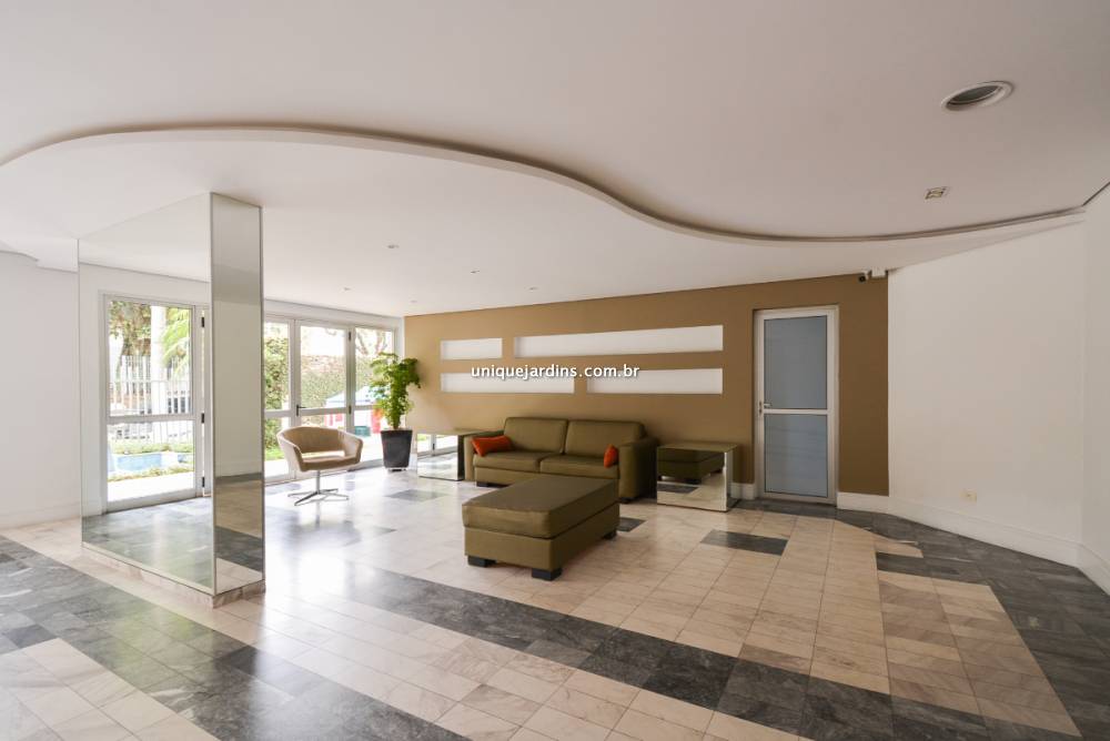 Apartamento à venda na Avenida AratãsMoema - 999-apartamento-moema-sao-paulo-133714-0.jpg