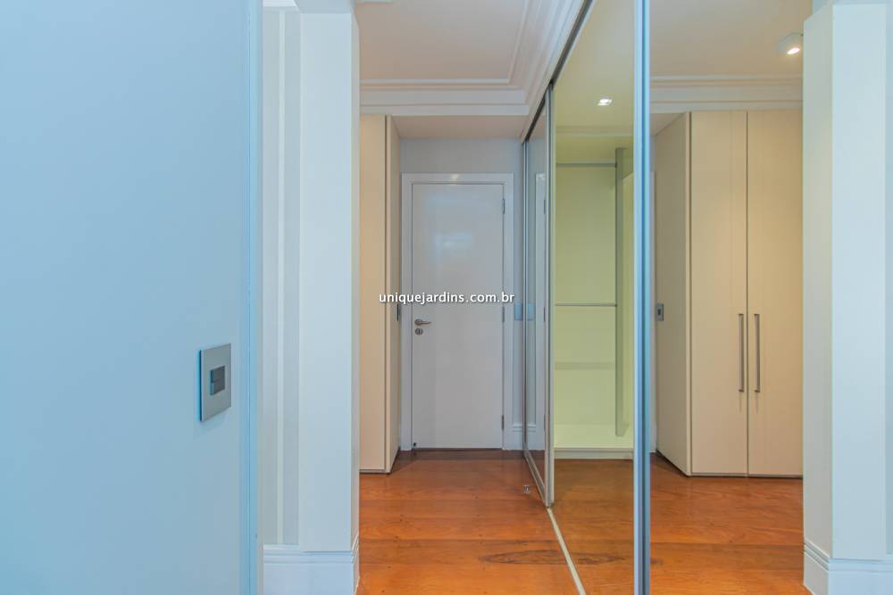 Apartamento à venda na Rua TupiHigienópolis - 999-apartamento-higienopolis-sao-paulo-100742-3.jpg